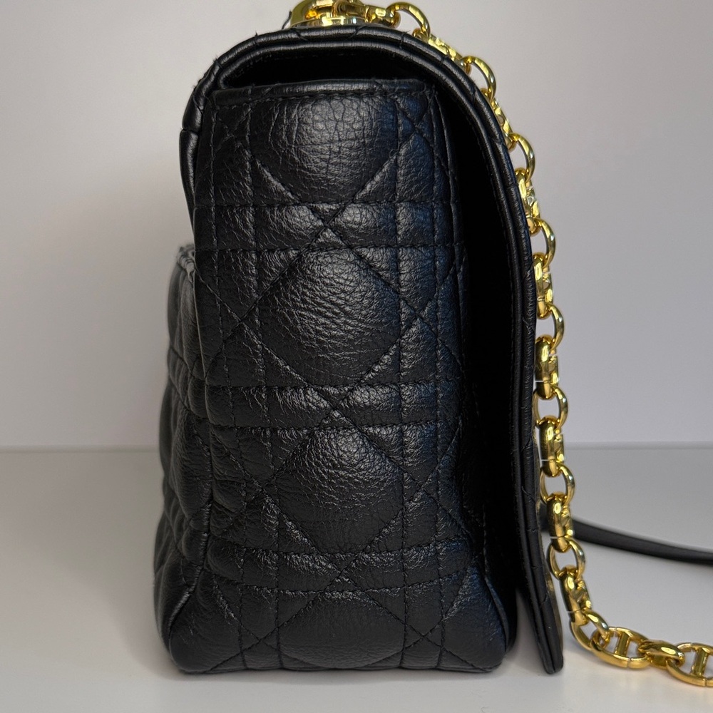 Dior Large Caro Black Cannage Shoulder Bag with Gold Chain - Picture 5 of 16